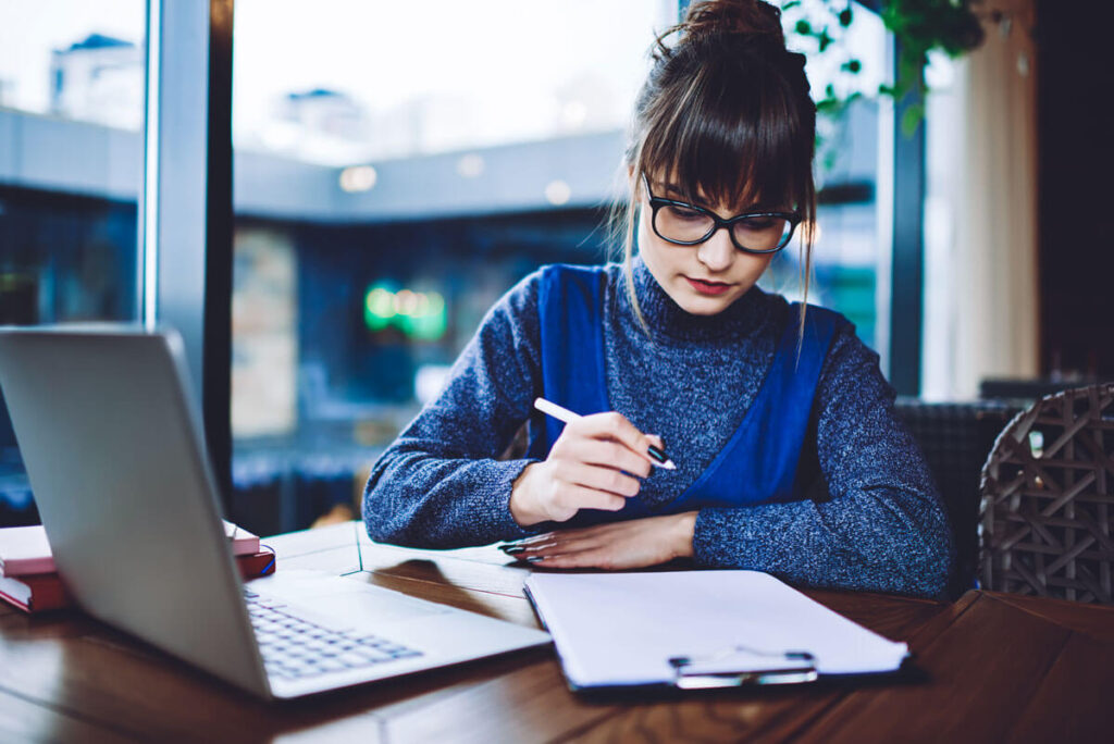 business online donna blogger